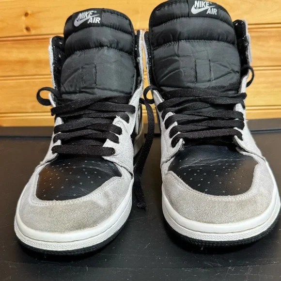 Nike Air Jordan 1 Retro High Shadow 2.0 555088-035 Men's 9.5 Nike Air Jordan 1 Retro High Shadow 2.0 555088-035 Men's 9.5